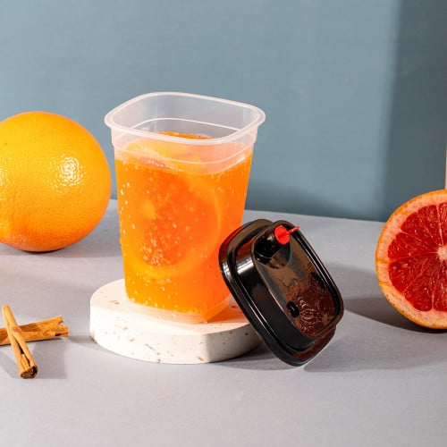 مجموعة (25) غطاء بلاستيك مربع وقلب أحمر | 13 انز