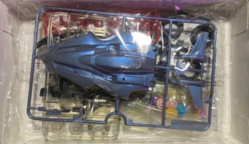 Blazing-Max Prism Blue (VS) | ماكس الملتهبة، المنش...