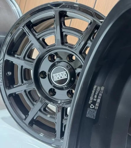 جنوط برايد 2025 مقاس 17 ( جديد )