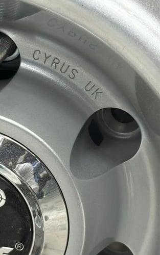 جنوط هلل سايروس اصلي مقاس 17 ( جديد )