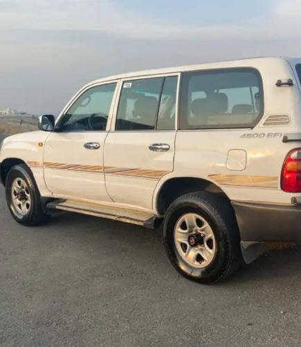 خط لاندكروزر gxr 2000