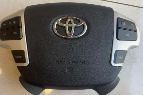 ازرار تحكم و غطاء ايرباق لاندكروزر 2015 -2008