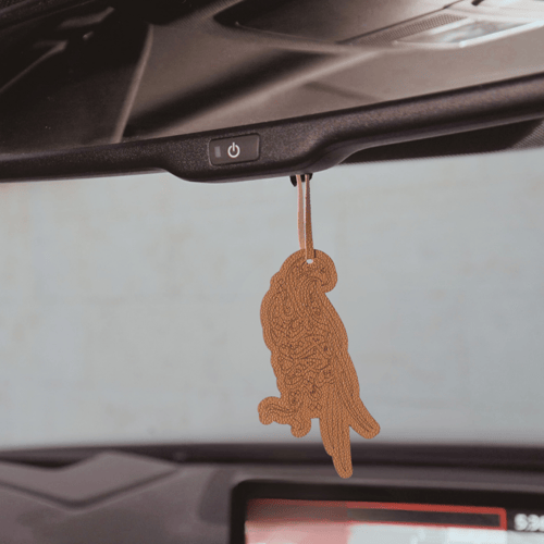 تعليقة المملكة العربية السعودية بشكل ( جمل - صقر -...