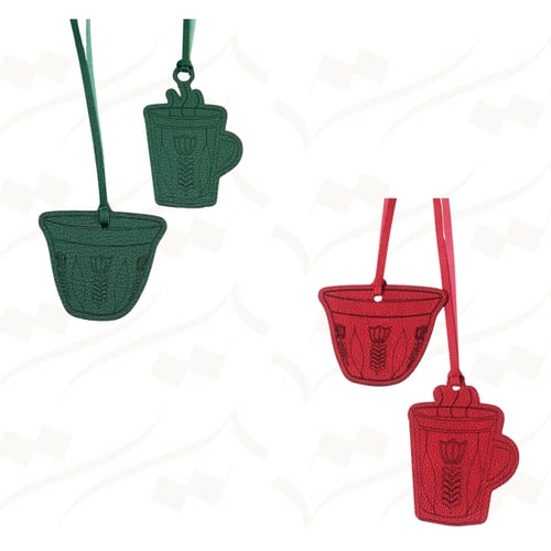 تعليقات من الجلد بشكل بيالة او فنجال