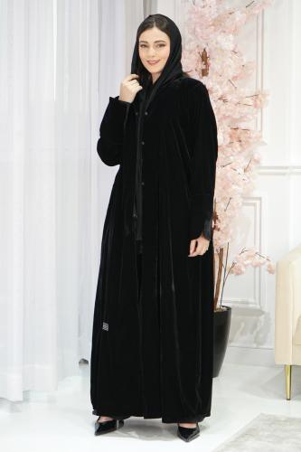 عباية قطيفة كم كبك – إطلالة شتوية فاخرة