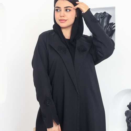 عباية كريب ملكي بتطريز دقيق على القلاب والأكمام ال...