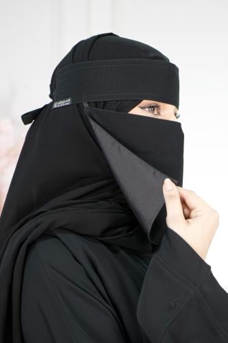 نقاب مقوى مبطن حرير مطاط قصير 9 إنش أنيق وعملي