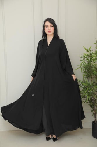 عباية كلوش إنترنت كوري بتطريز وريدات أسود فاخرة وم...