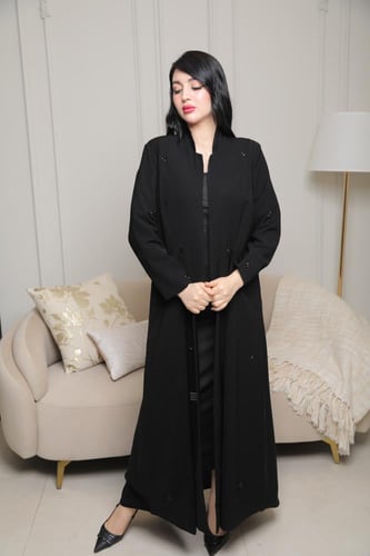 عباية بليزر مبطن شك – فاخرة وأنيقة