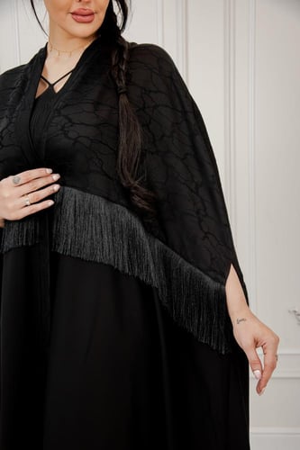 عباية بشت هدب انترنت وجاكارا – فاخرة ومميزة