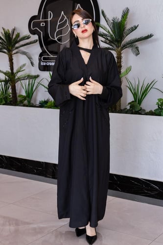 عباية كريب بحريني شك خطوط أنيقة وفاخرة