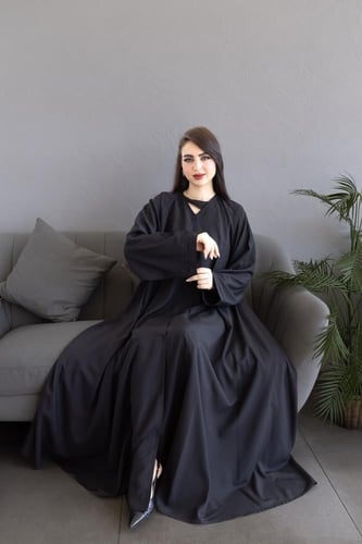 عباية كلوش انترنت كم شك – فاخرة ومميزة