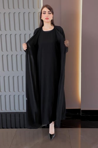 عباية كريب ملكي قطري – فاخرة وعملية