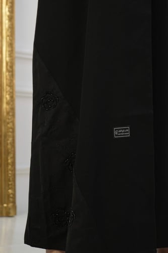 عباية كتان شغل شك أكتاف – أنيقة وناعمة