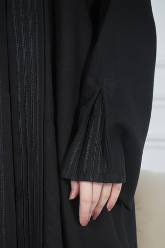 عباية صالونه سوداء بياقة وأكمام كتان بحياكة أوفر أ...