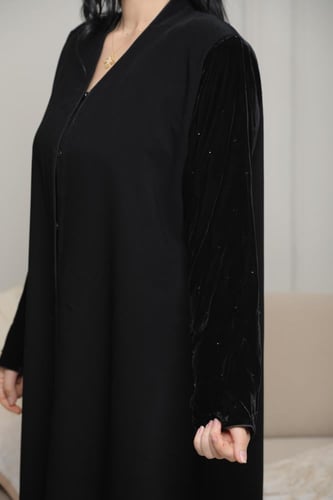 عباية تيجان كتف مخمل لول بتصميم راقٍ ولمسة شتوية ف...