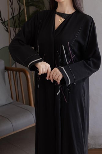 عباية ملكي شك دردوز ملون كريب ملكي – أنيقة وفاخرة