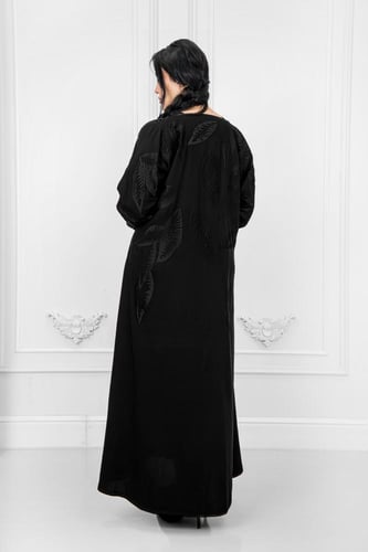 عباية ملكي تطريز نص جديد – عصرية ومميزة