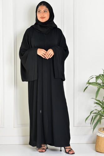 عباية إماراتي زوم كوري عملية وراقية