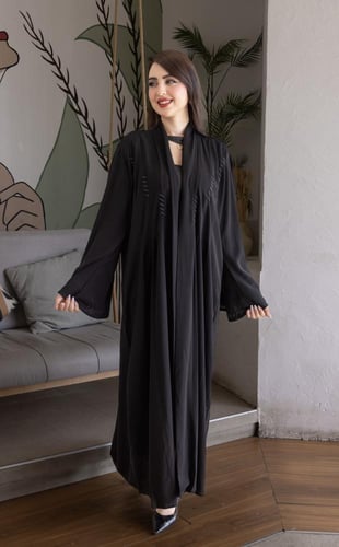 عباية ملكي كسرات شك كم كريب ملكي – أنيقة وعصرية