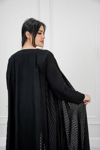 عباية كسرات جوانب جديد فكرو – عصرية ومميزة