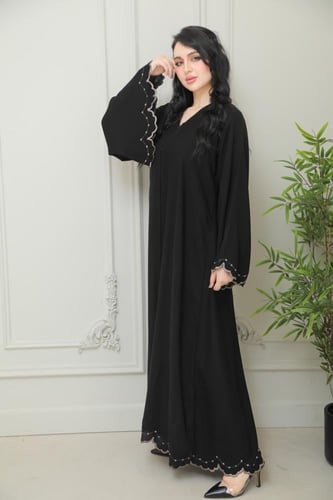 عباية إنترنت كوري بتطريز كم مع مخرم رصاصي أنيقة ور...