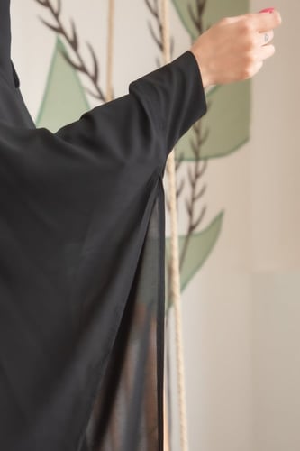 خمار رأس بمعصم مطاط – محتشم وعملي