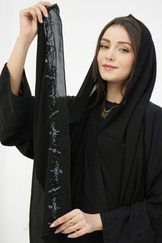 طرحة سوداء مطرزة بالفضي أنيقة وفاخرة