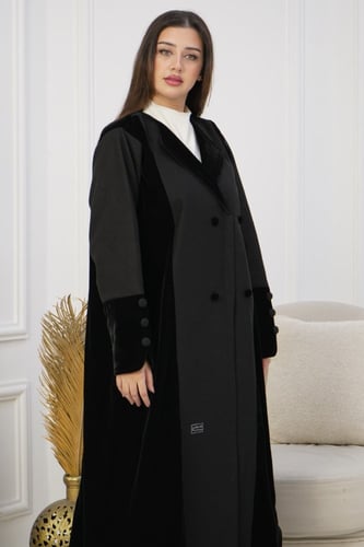 عباية قطيفة ديباج بقلاب مخمل فاخرة وأنيقة