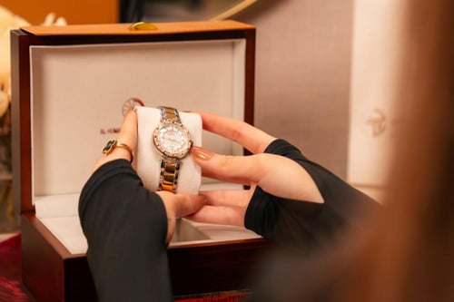 ساعة Special Person SP5352D النسائية – تصميم مجوهر...