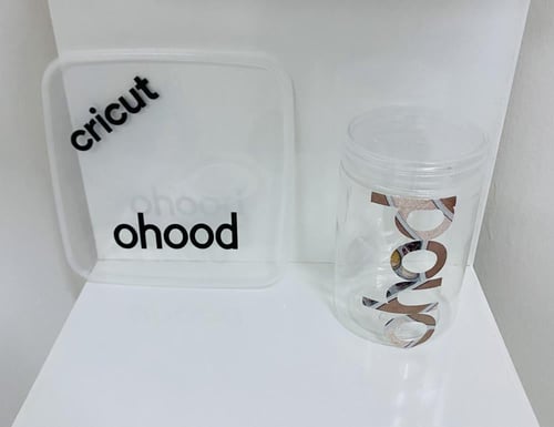 الطباعة على الحافظات البلاستيكية