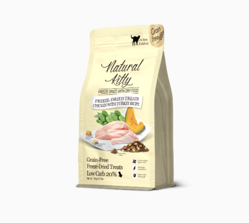 ناتشورال كيتي طعام جاف خالي من الحبوب مع طعام مجفف...