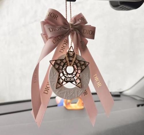 تعليقة السيارة من ديور شامل الملحقات