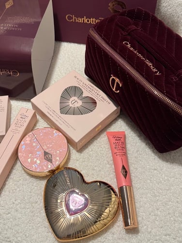 شنطة وميكب شارلوت تلبوري شامل الملحقات