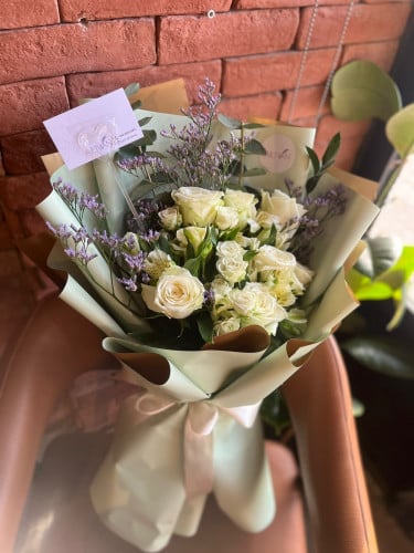 باقه ورد ابيض