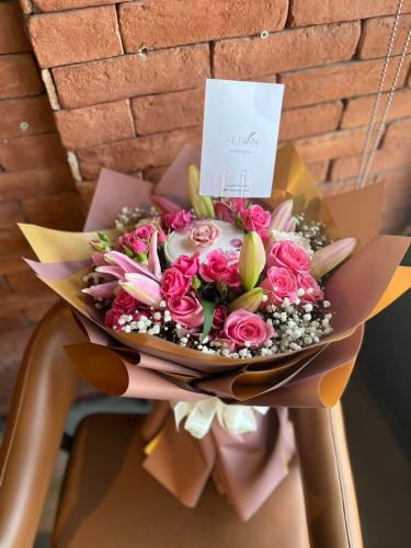 ورد وتشوكليت بستاني