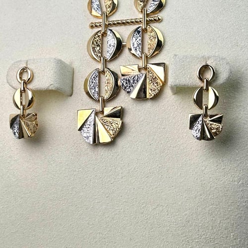 طقم ذهب عيار18