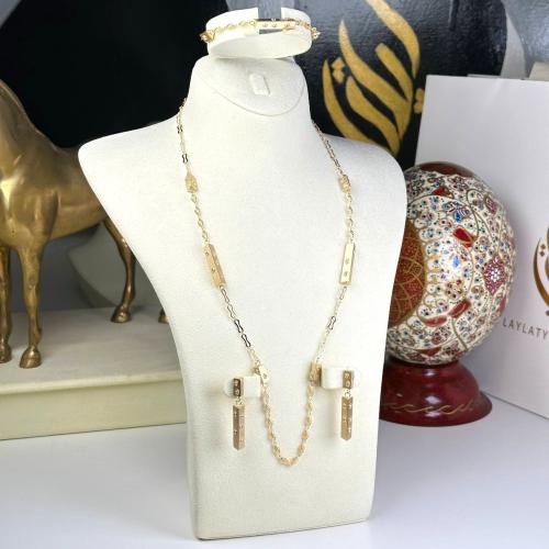 نصف طقم ذهب عيار18