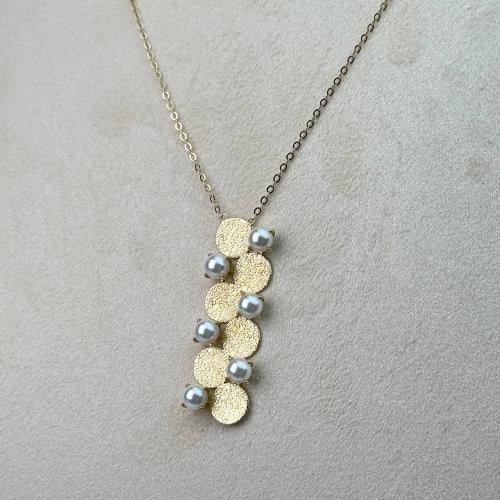 عقد ذهب عيار18