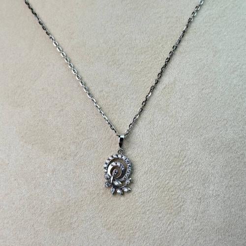 عقد ذهب ابيض عيار18