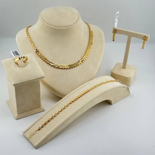 طقم ذهب عيار21