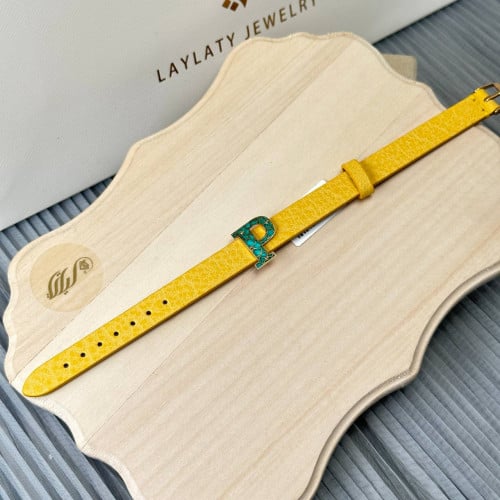 اسورة حرف P سكانفين ذهب عيار18 بوزن 1.50 جم تقريبا