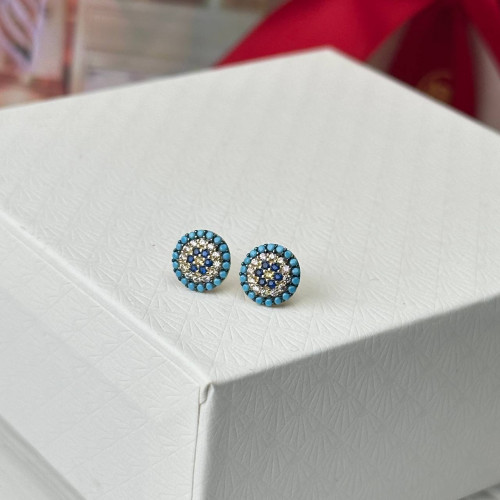 اقراط ذهب عيار18 بوزن 1.64 جم تقريبا