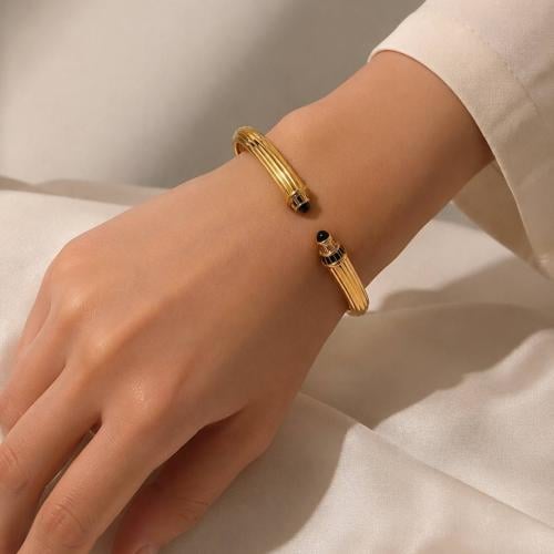 اسورة ذهب عيار21