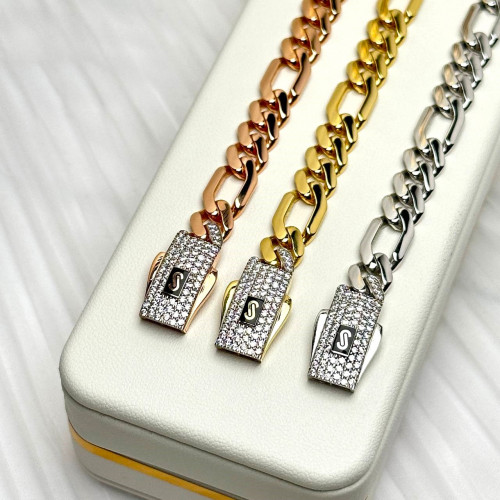 اساور موناكو ذهب عيار18 بوزن 11.68 جم تقريبا