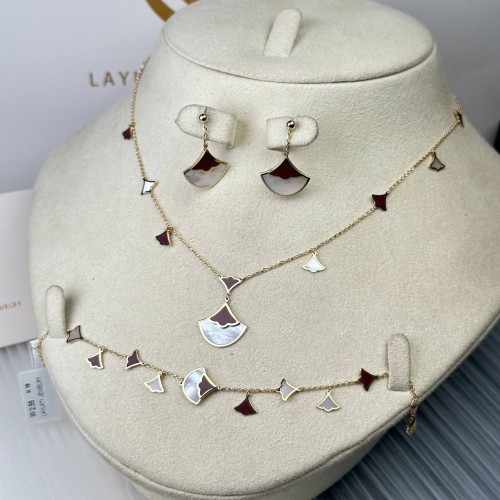 نصف طقم ذهب عيار18