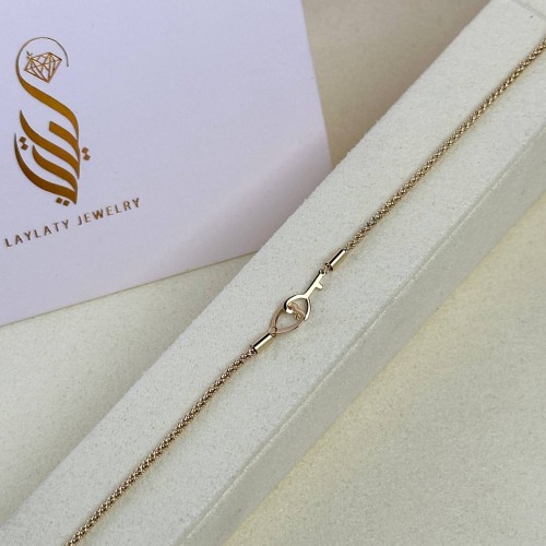 اسورة ذهب عيار18 بوزن 2.01 جم تقريبا