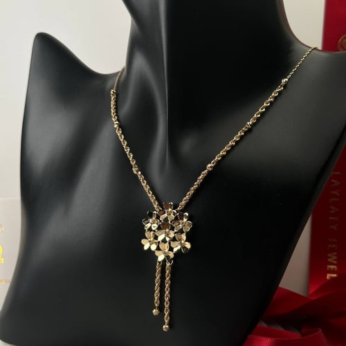 طقم ذهب عيار21 بوزن 10.87 جم تقريبا