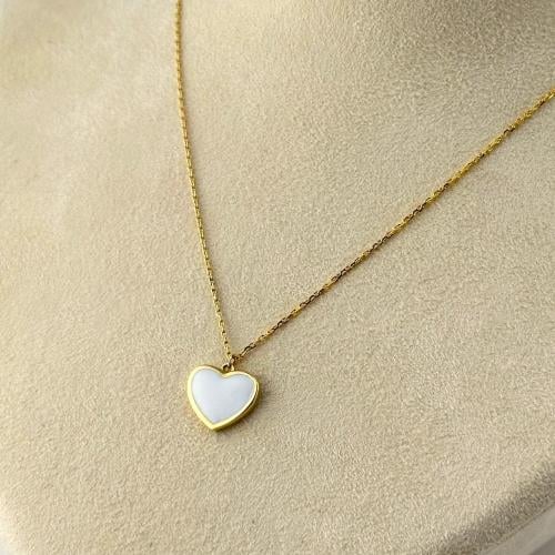 عقد ذهب عيار18
