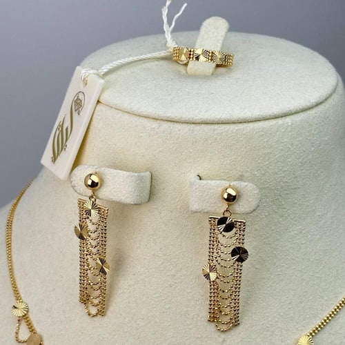 طقم ذهب عيار18